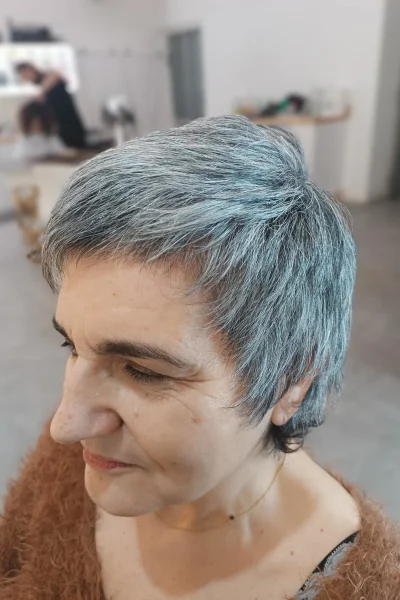 nove-hair-inhouse-cliente-stile-23-lato